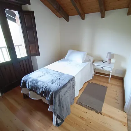 La Nina En Valles Pasiegos Tatil Evi *
